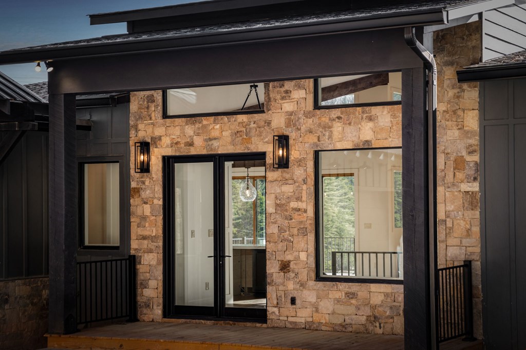 770 Fish Hook Point Blue Ridge, GA 30513 - Photo 84 of 95 3 Car Garage + Apartment