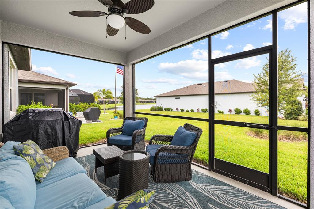 9454 Ballaster Pointe Loop Palmetto, FL 34221 - Photo 33 of 49