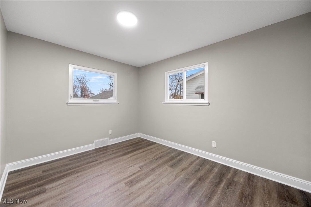 30305 Powell Road Willowick, OH 44095 - Photo 16 of 30