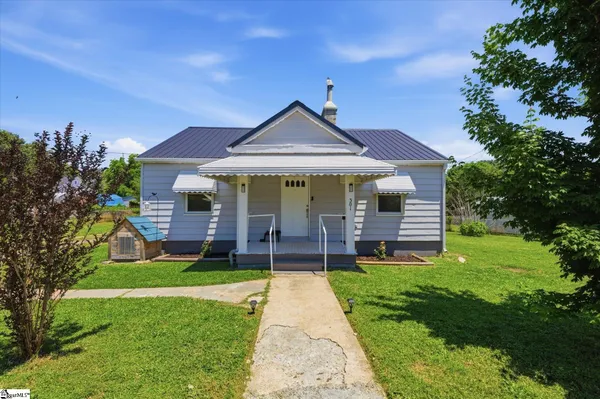 $165,900 | 301 Pecan Drive, Calhoun Falls, SC 29628