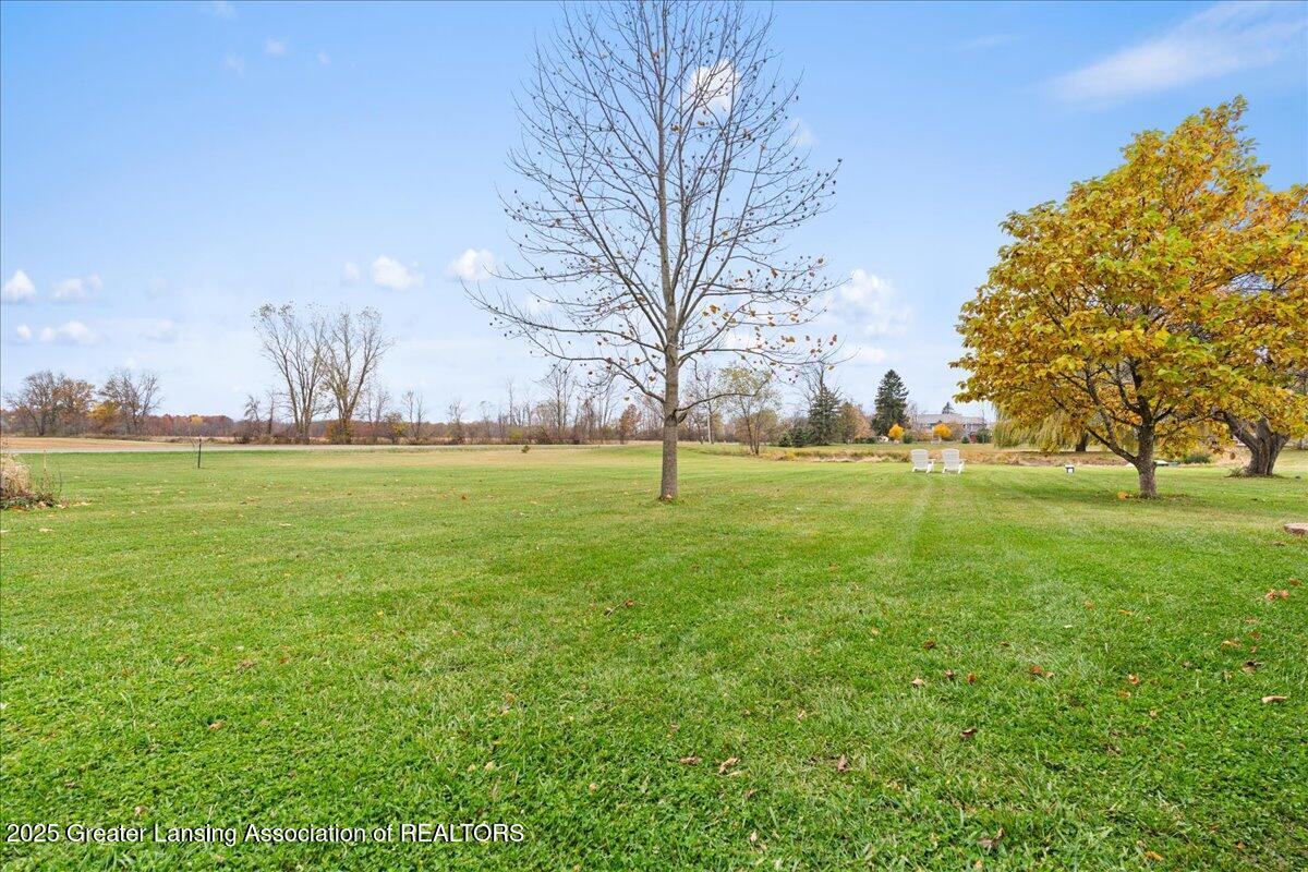 415 Holt Road Williamston, MI 48895 - Photo 21 of 37 21-Media Jett - 12