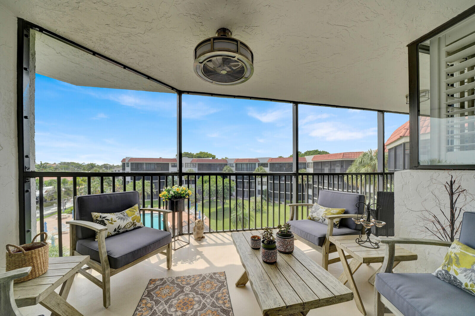 800 Jeffery Street, Unit 403 Boca Raton, FL 33487 - Photo 30 of 48 Balcony