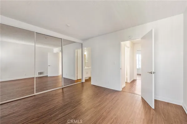 $3,195 | 415 South Prospect Avenue, Unit 215, Redondo Beach, CA 90277