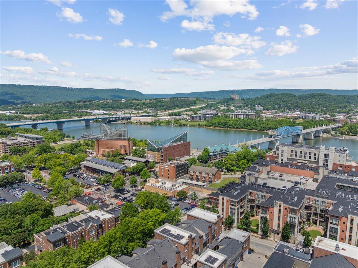 129 Walnut Street, Unit 125 Chattanooga, TN 37403 - Photo 48 of 59 48-DJI_20260506234941_0536_D