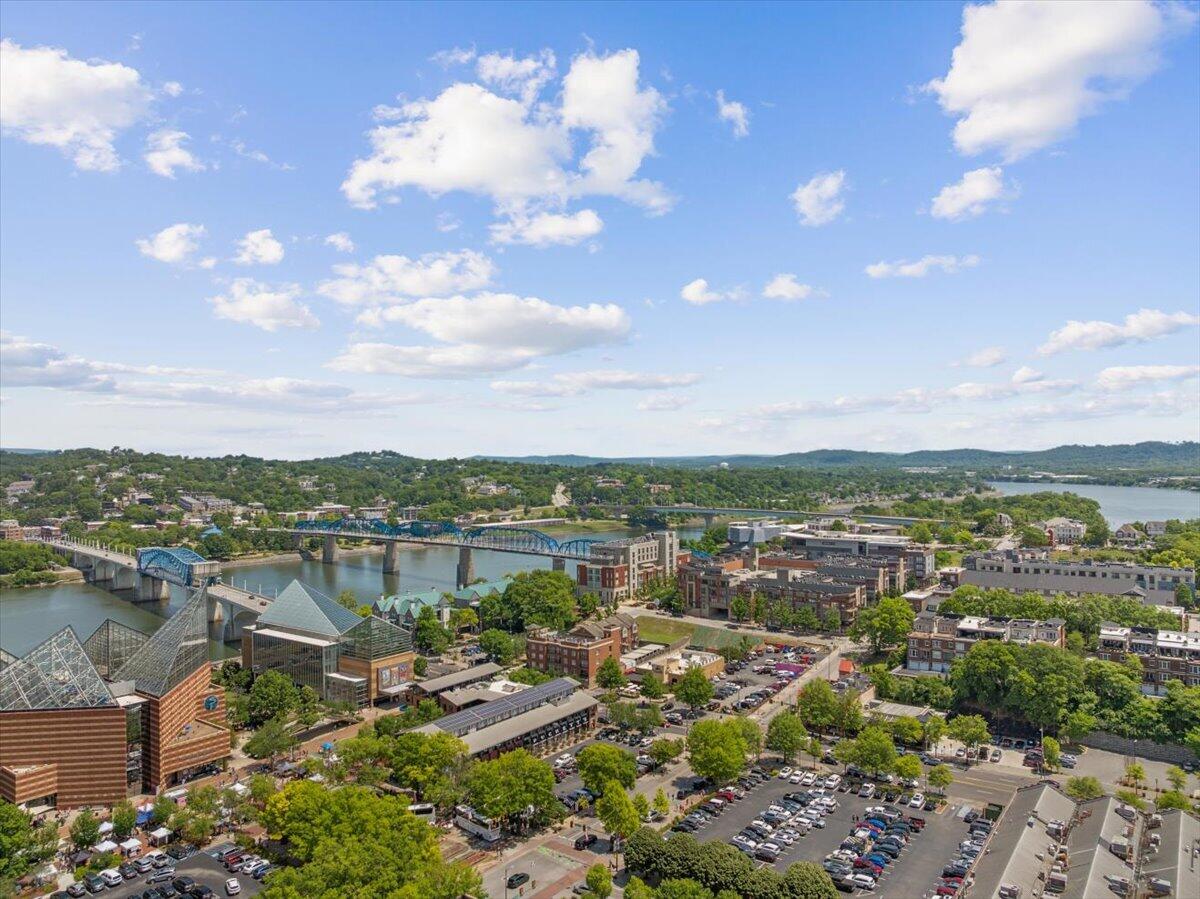 129 Walnut Street, Unit 125 Chattanooga, TN 37403 - Photo 49 of 59 49-DJI_20260506235200_0551_D