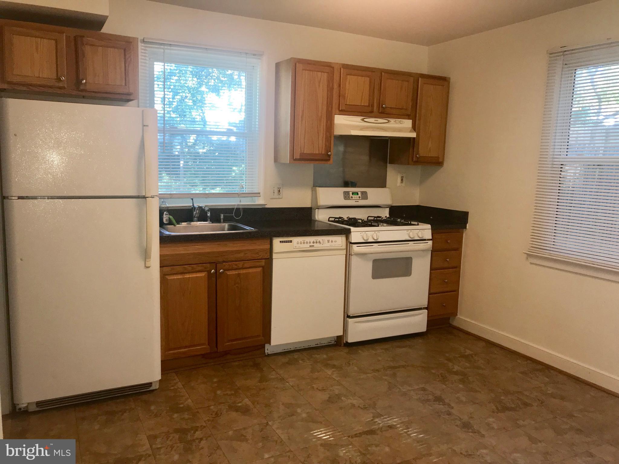 2609 Sheraton Street Silver Spring, MD 20906 - Photo 2 of 10 Kitchen