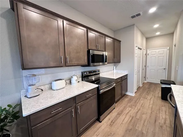 $2,500 | 420 Huckleberry Blossom Drive, St. Cloud, FL 34771