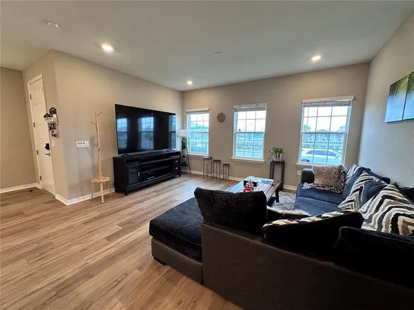 $2,500 | 420 Huckleberry Blossom Drive, St. Cloud, FL 34771