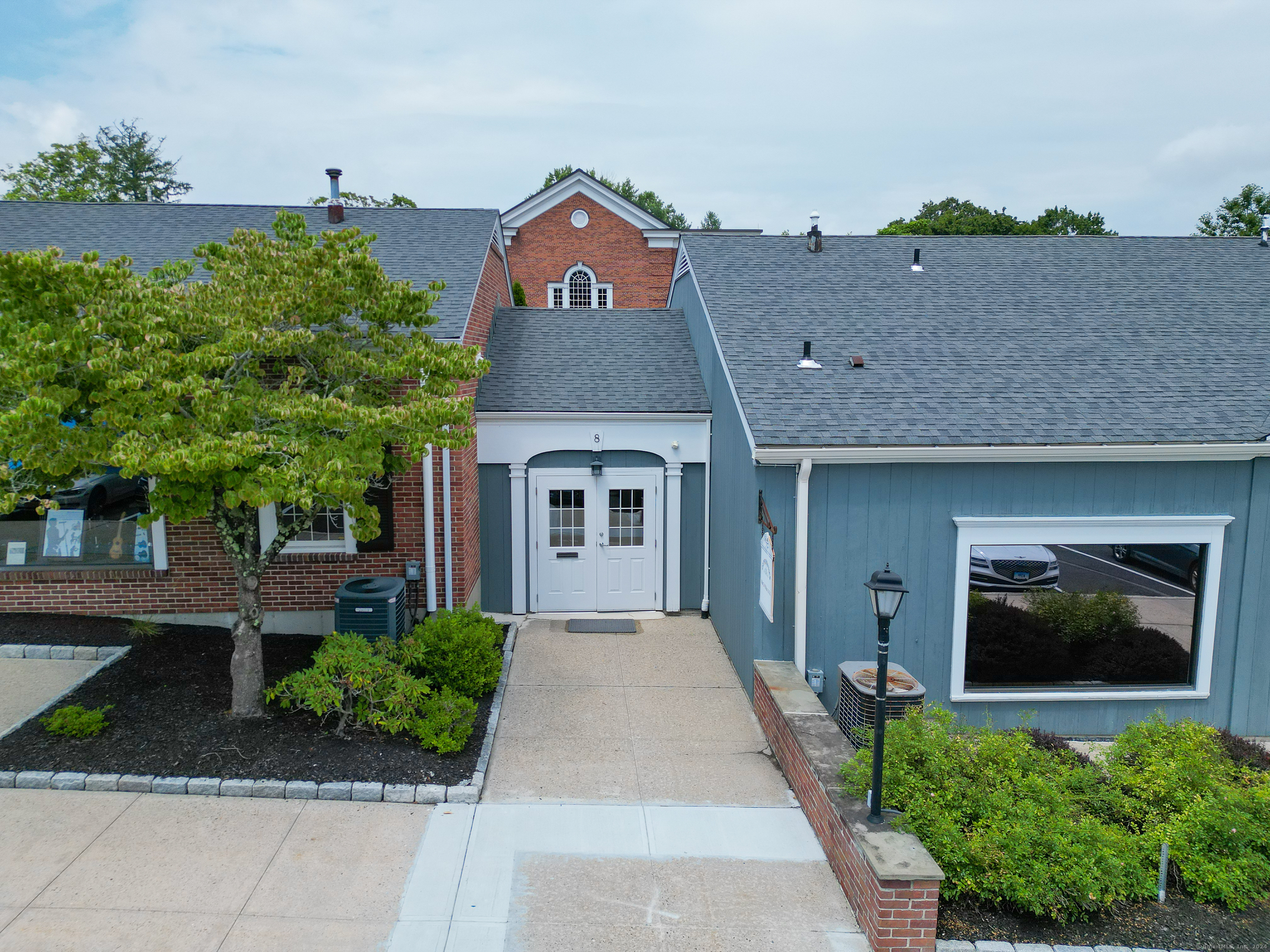 8 Prospect Street, Unit 8 Ridgefield, CT 06877 - Photo 1 of 1