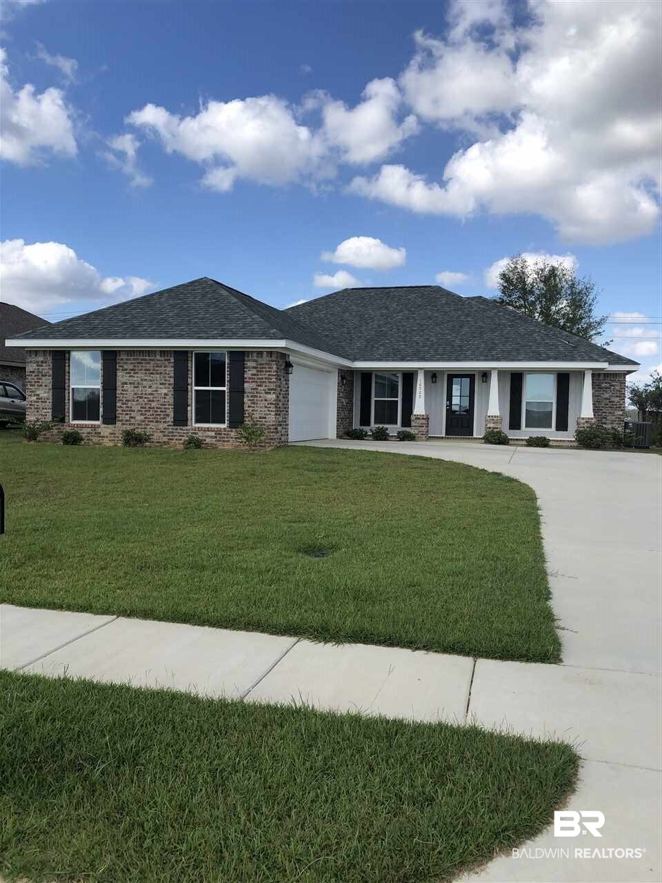 16529 Cold Mill Loop Foley, AL 36535 - Photo 2 of 21 Front Photo 2