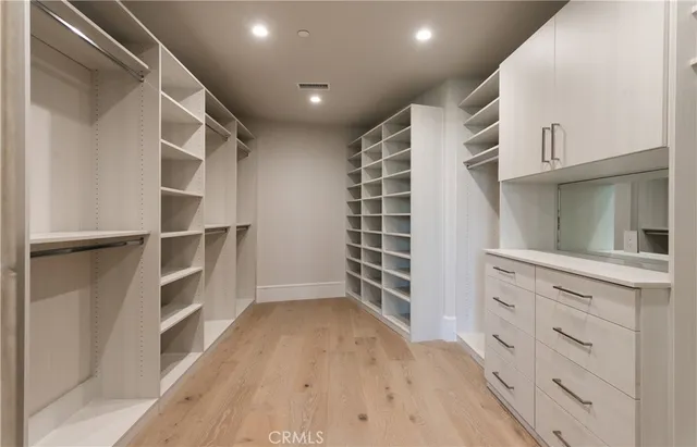 $21,995,000 | 76 Hillcrest Lane, Newport Beach, CA 92660