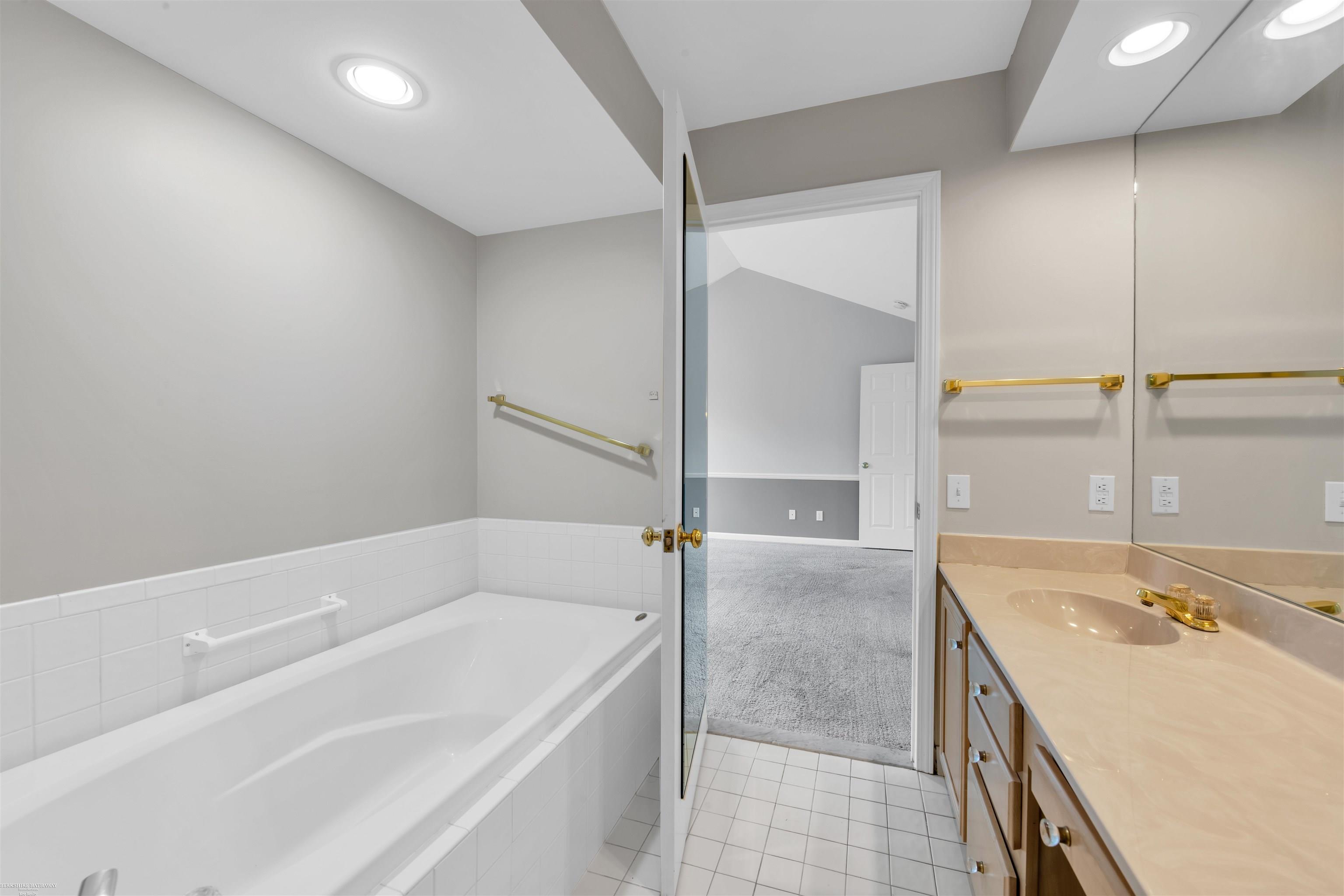 860 Neff Road Grosse Pointe, MI 48230 - Photo 17 of 30