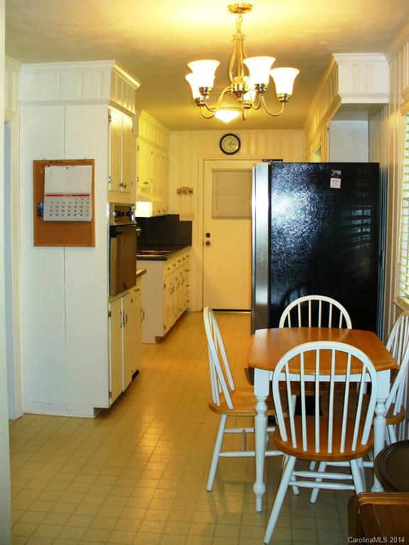 427 Boyce Road Charlotte, NC 28211 - Photo 20 of 24 Gallery Image 20