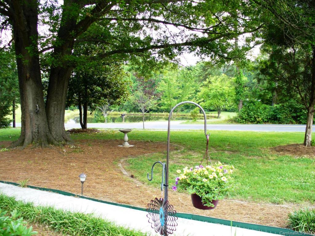 427 Boyce Road Charlotte, NC 28211 - Photo 7 of 24 Gallery Image 7