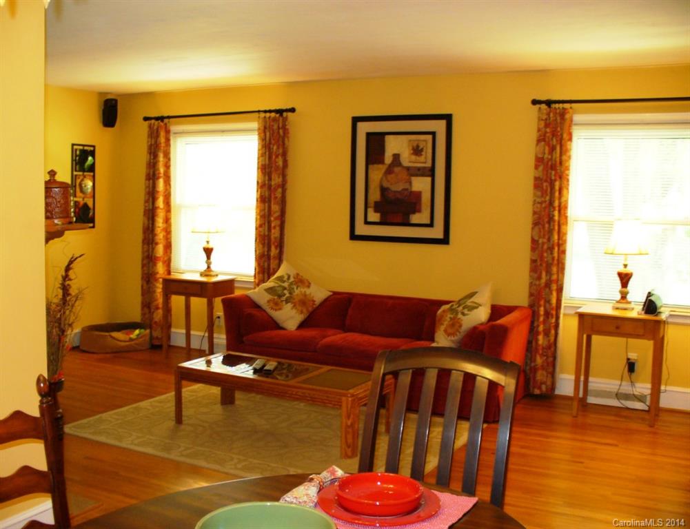 427 Boyce Road Charlotte, NC 28211 - Photo 10 of 24 Gallery Image 10