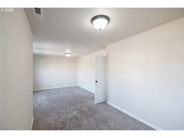 $535,000 | 383 Northwest Denton Avenue, Dallas, OR 97338