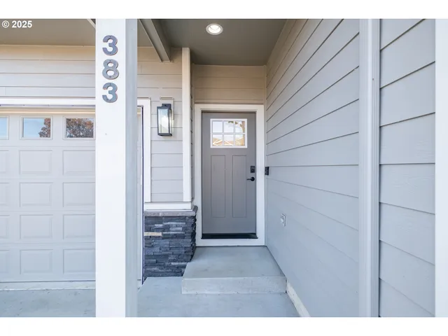 $535,000 | 383 Northwest Denton Avenue, Dallas, OR 97338