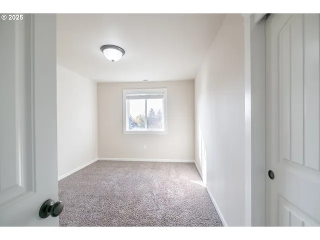 $535,000 | 383 Northwest Denton Avenue, Dallas, OR 97338