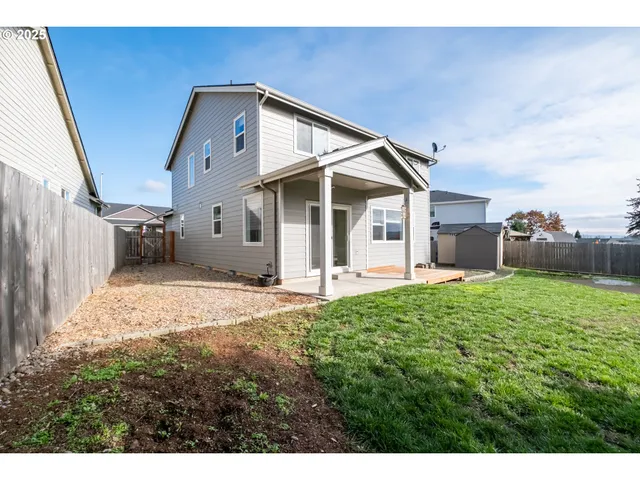 $535,000 | 383 Northwest Denton Avenue, Dallas, OR 97338