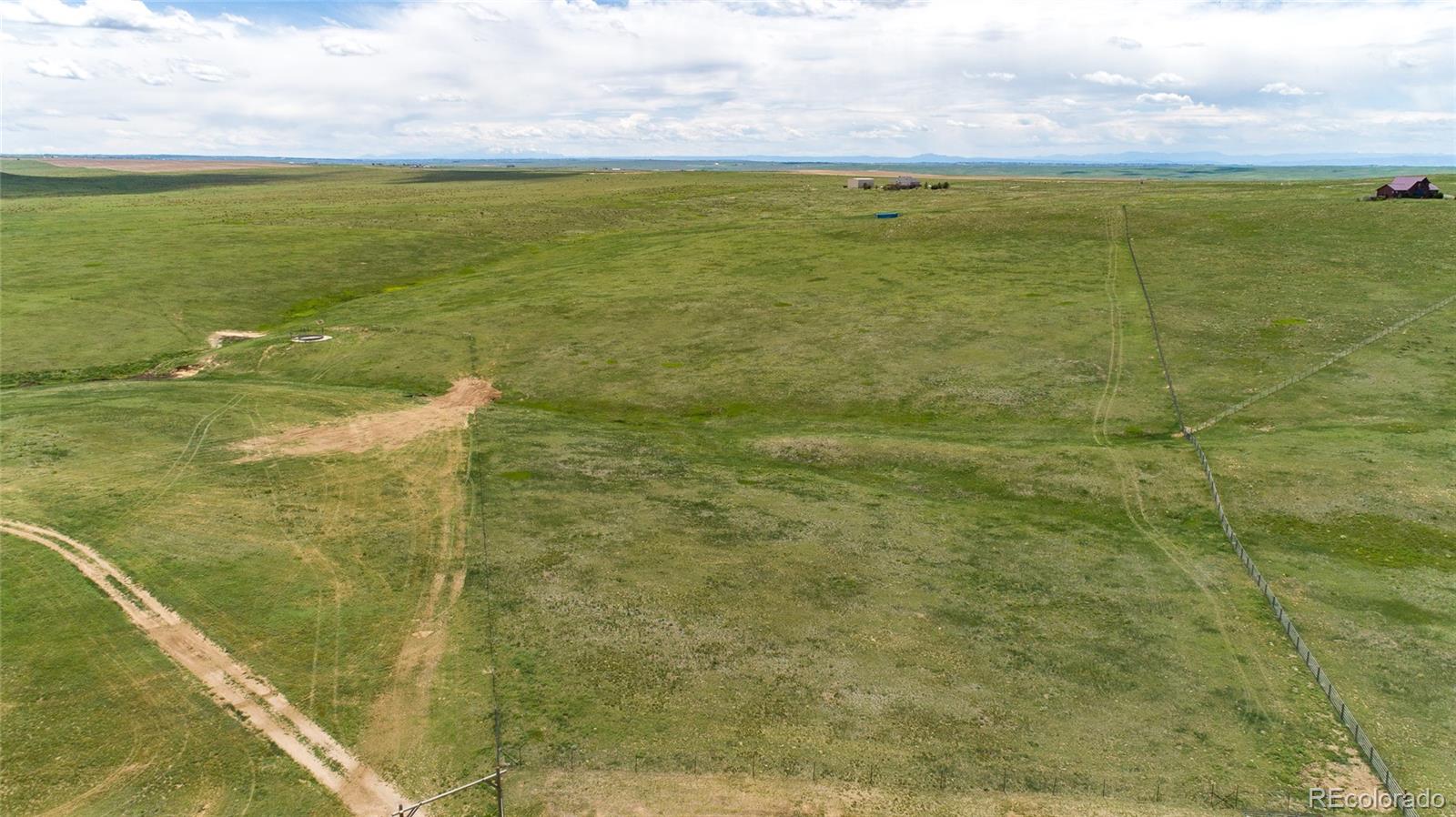 5639 South Tom Bay Road Bennett, CO 80102 - Photo 28 of 39 Gallery Image 28