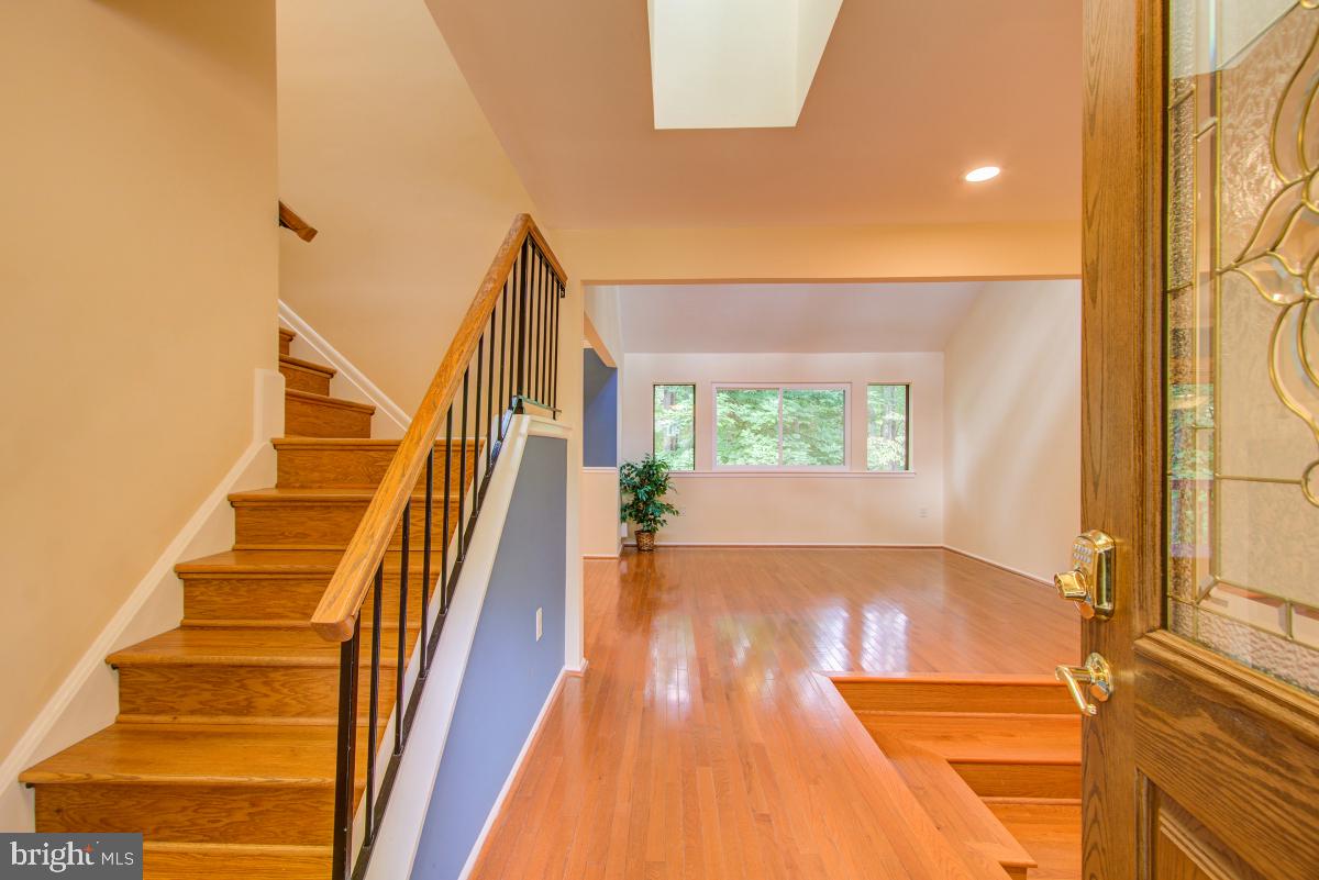 14813 Stonegate Terrace Silver Spring, MD 20905 - Photo 2 of 42 Gallery Image 2