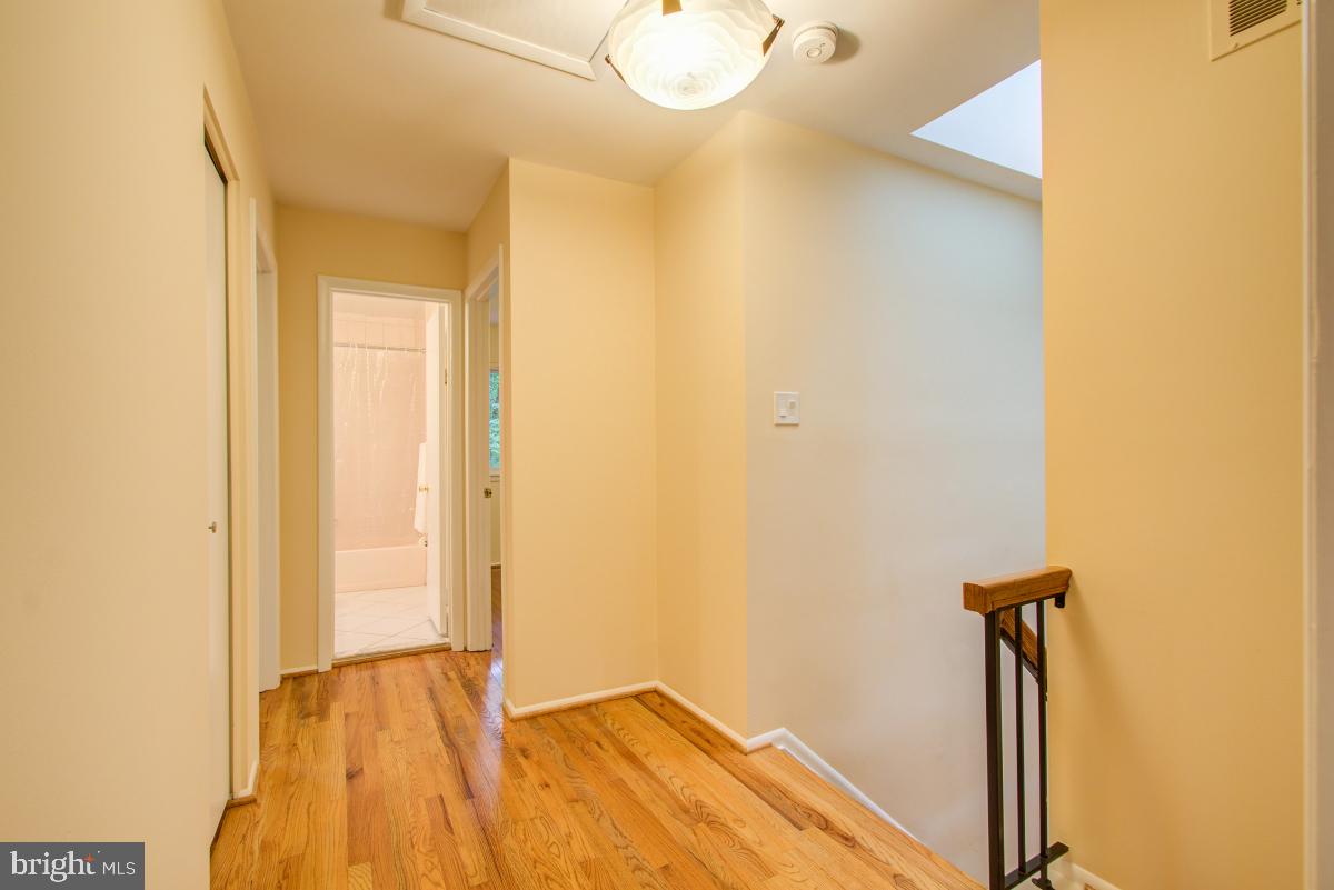 14813 Stonegate Terrace Silver Spring, MD 20905 - Photo 18 of 42 Gallery Image 18