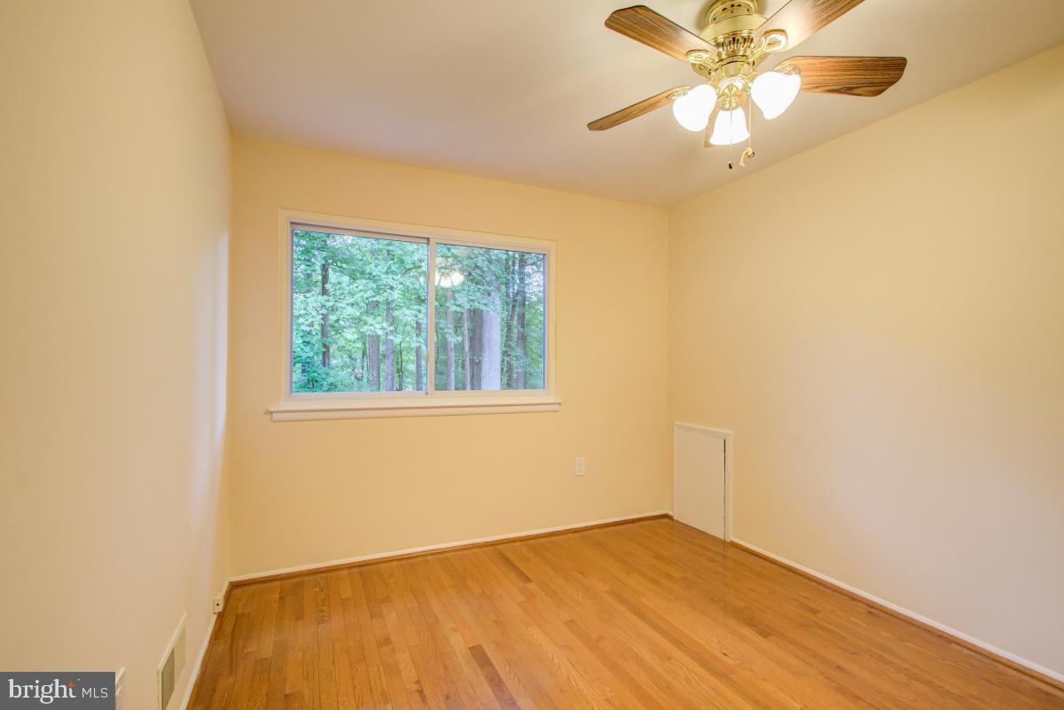 14813 Stonegate Terrace Silver Spring, MD 20905 - Photo 25 of 42 Gallery Image 25