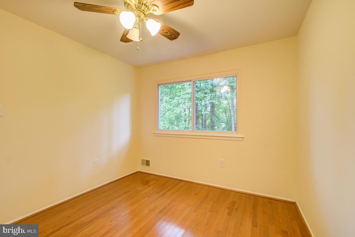 14813 Stonegate Terrace Silver Spring, MD 20905 - Photo 27 of 42 Gallery Image 27