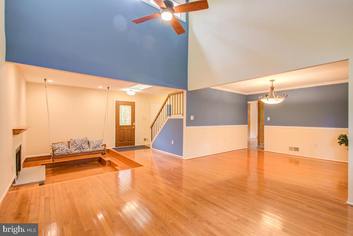 14813 Stonegate Terrace Silver Spring, MD 20905 - Photo 5 of 42 Gallery Image 5