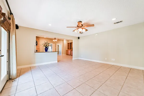 a view of livingroom with workspace