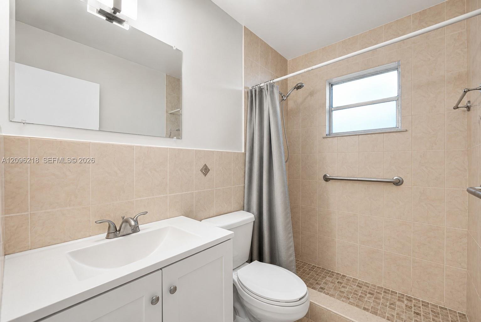 3233 Southwest 25th Street, Unit 2 Miami, FL 33133 - Photo 13 of 23 Gallery Image 13