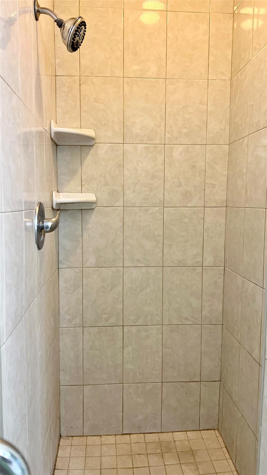 225 Southwest 7th Street, Unit 3 Boca Raton, FL 33432 - Photo 13 of 17 Photo 13