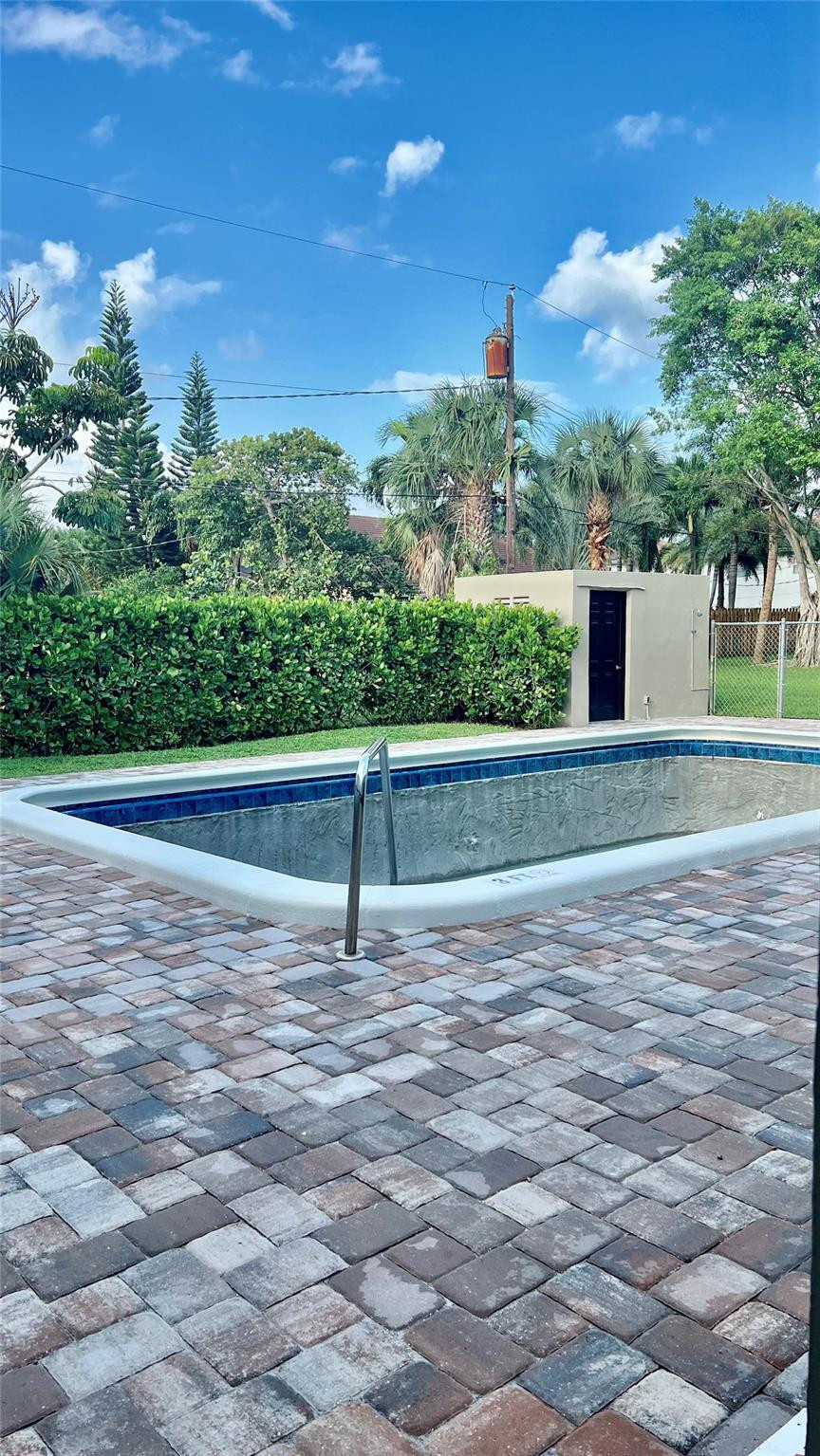 225 Southwest 7th Street, Unit 3 Boca Raton, FL 33432 - Photo 17 of 17 Photo 17
