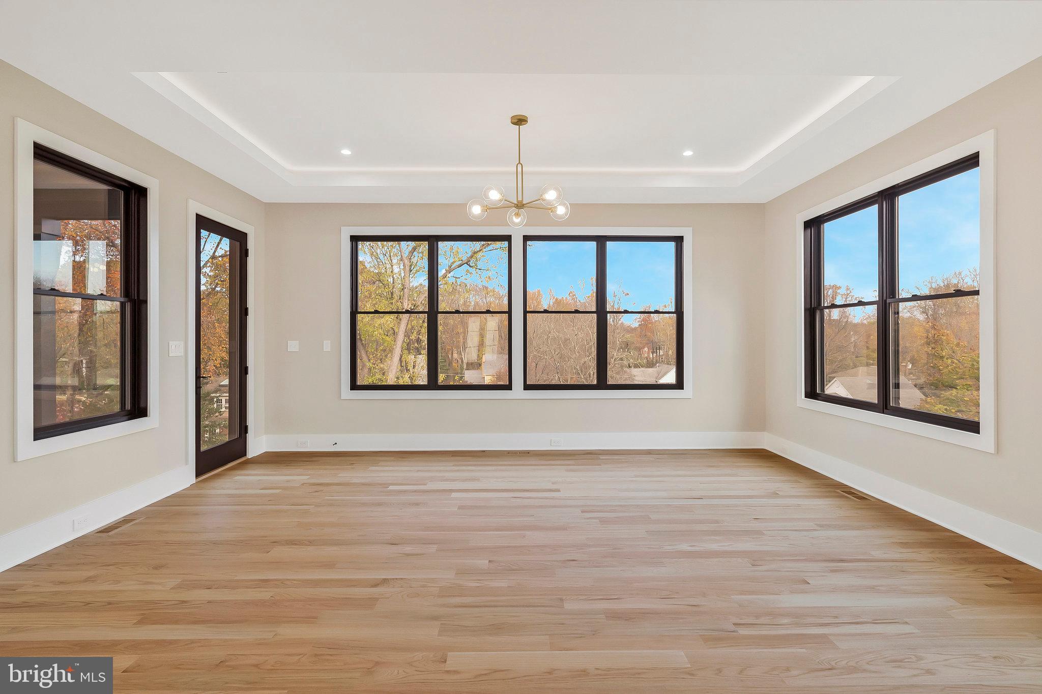 1907 Foxhall Road McLean, VA 22101 - Photo 12 of 100 Family room