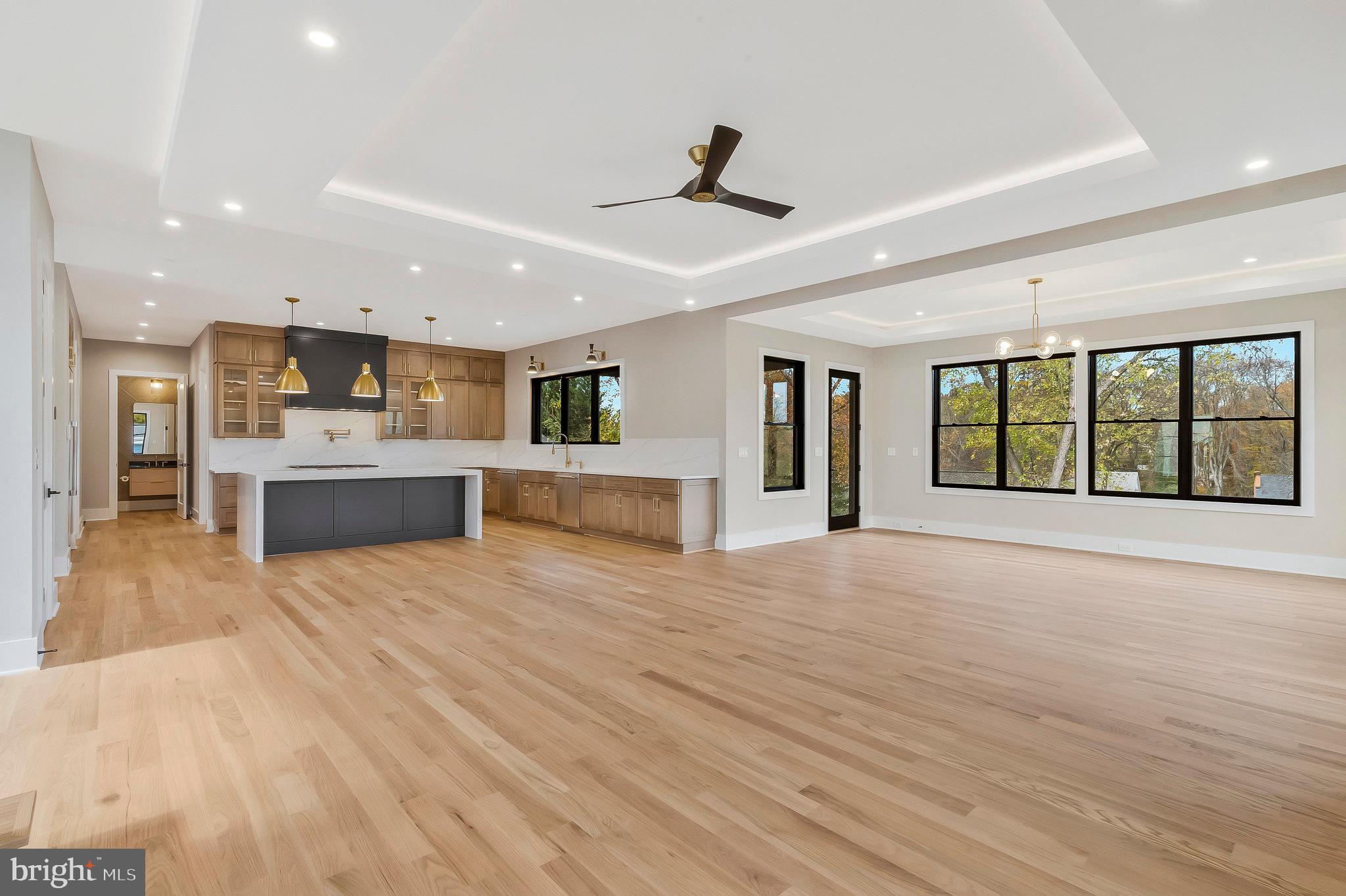 1907 Foxhall Road McLean, VA 22101 - Photo 18 of 100 Gourmet kitchen with walk-in pantry
