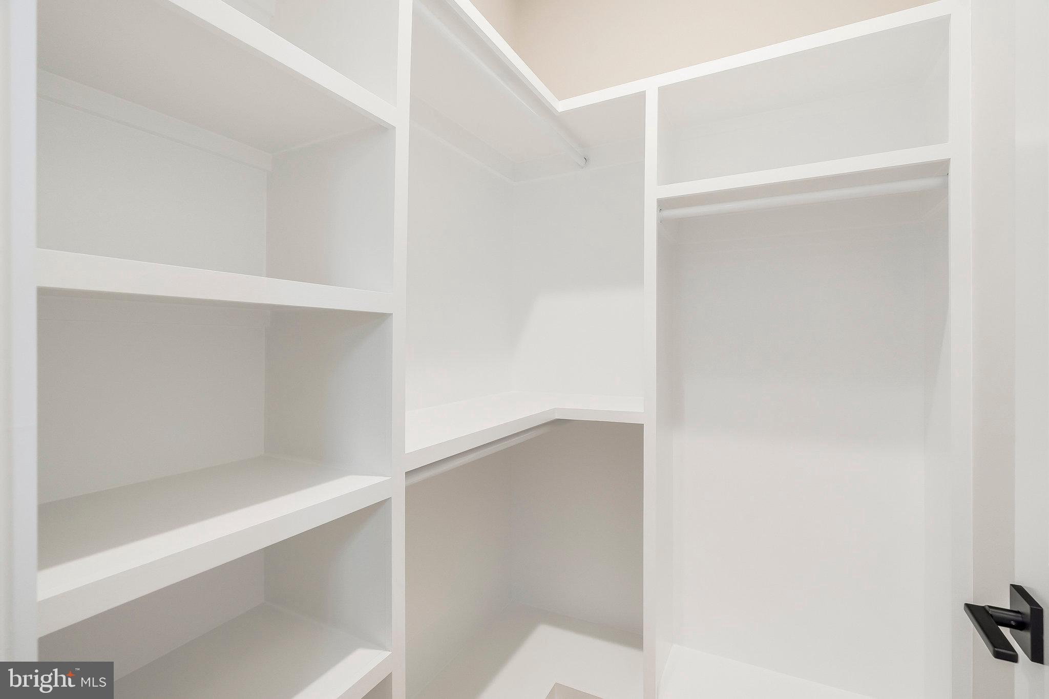 1907 Foxhall Road McLean, VA 22101 - Photo 59 of 100 Bedroom with full bathroom and walk-in closet