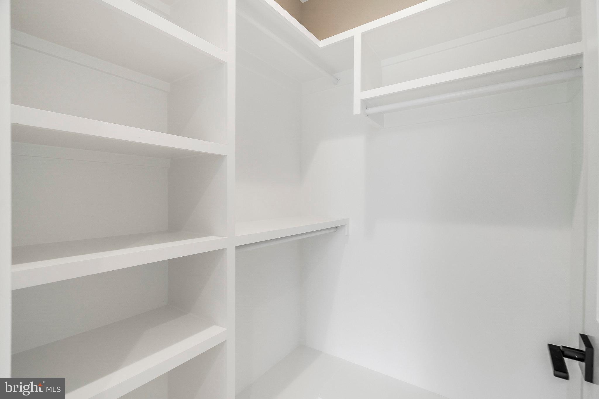 1907 Foxhall Road McLean, VA 22101 - Photo 66 of 100 Bedroom with full bathroom and walk-in closet