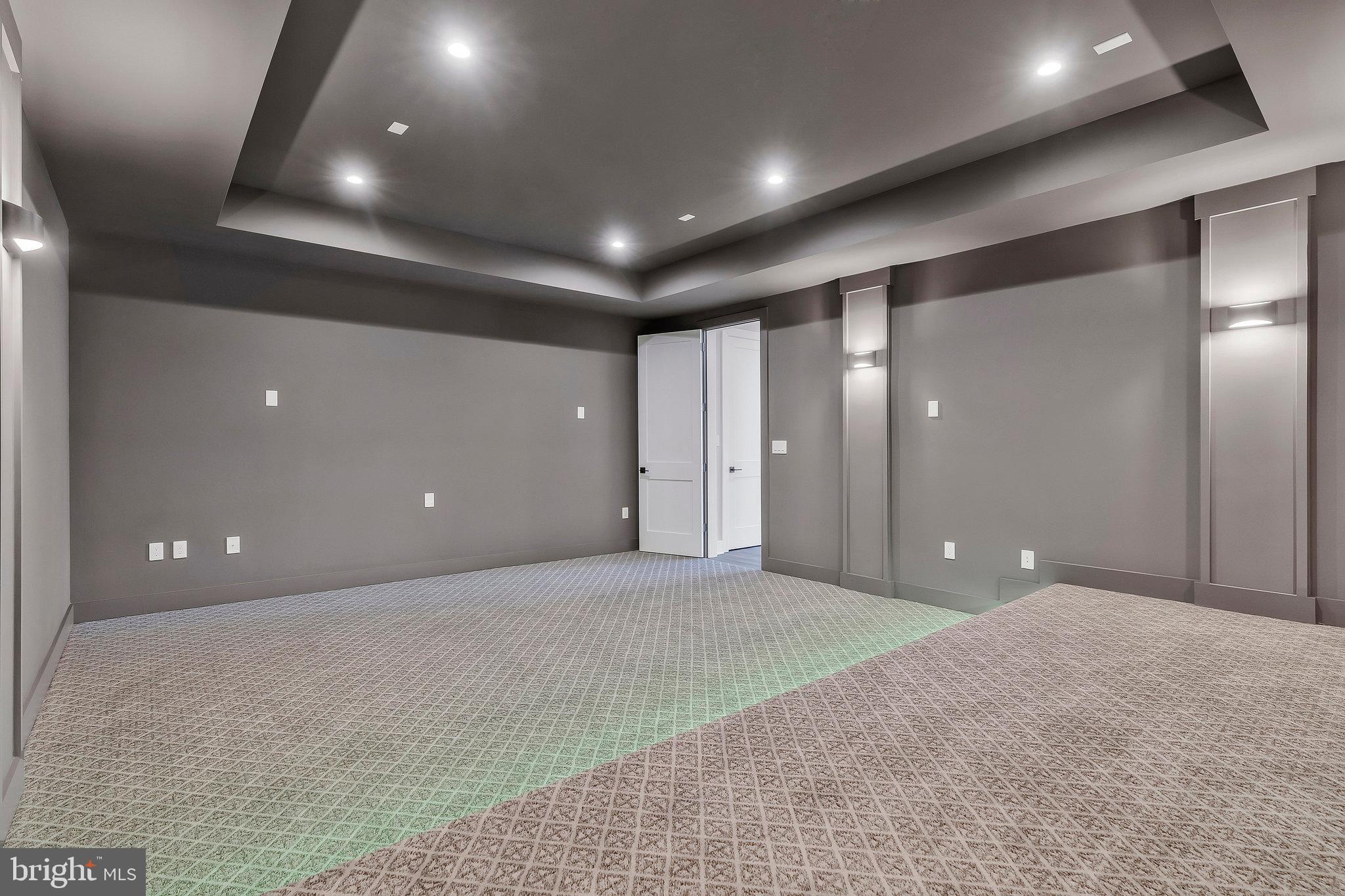 1907 Foxhall Road McLean, VA 22101 - Photo 80 of 100 Designer carpet with upgraded carpet padding