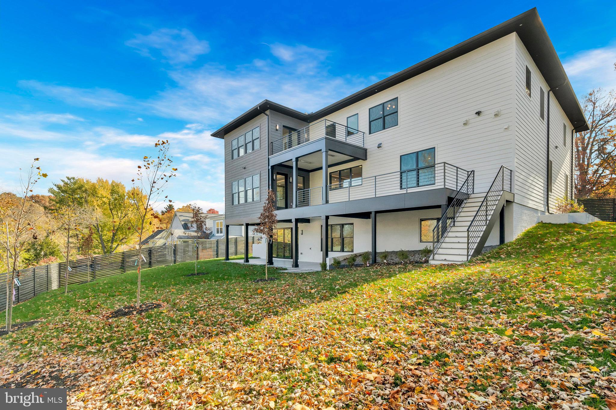 1907 Foxhall Road McLean, VA 22101 - Photo 91 of 100 Spacious backyard. Pool can be added as upgrade
