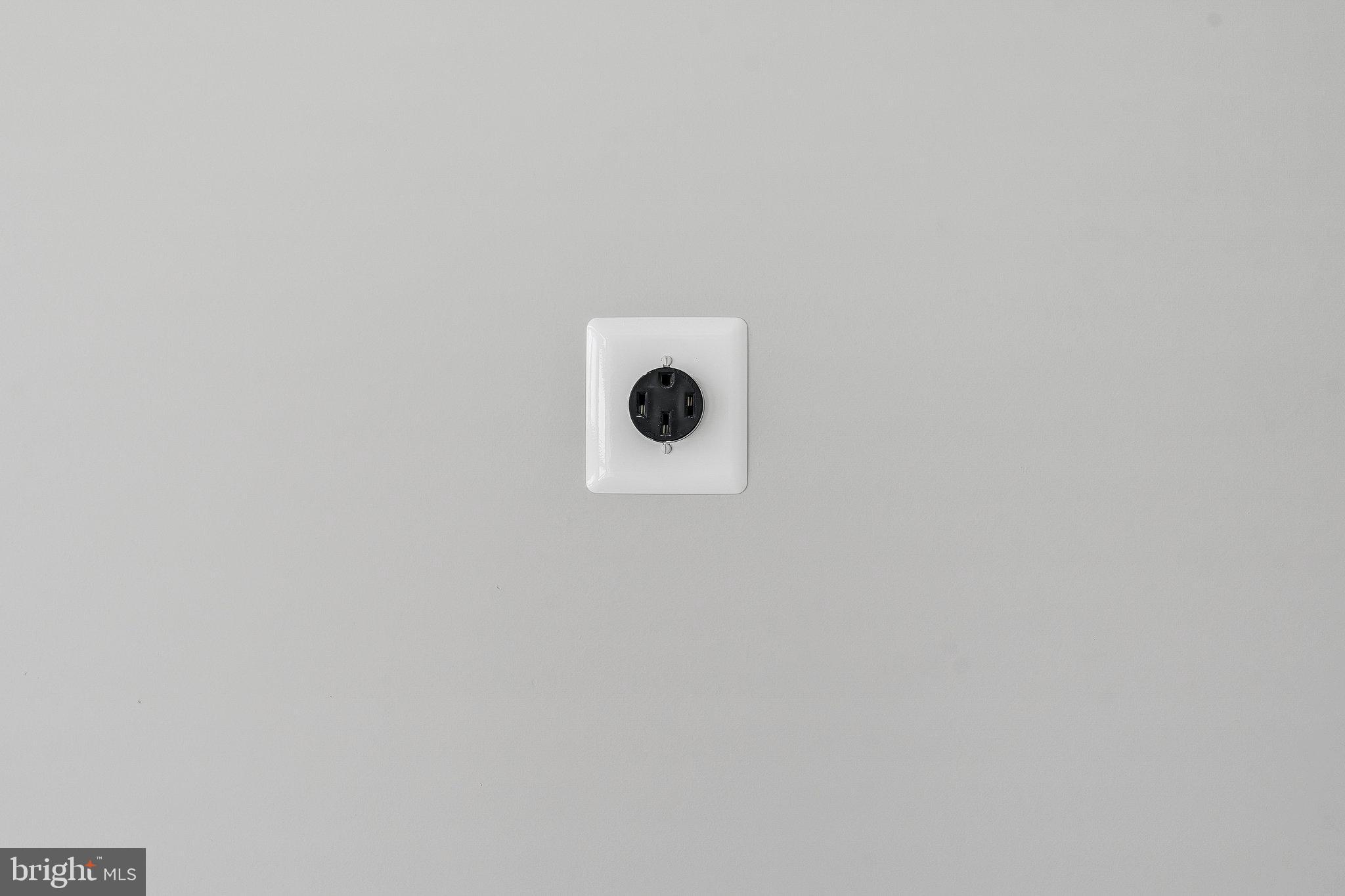 1907 Foxhall Road McLean, VA 22101 - Photo 97 of 100 3 - car garage and EV-ready home