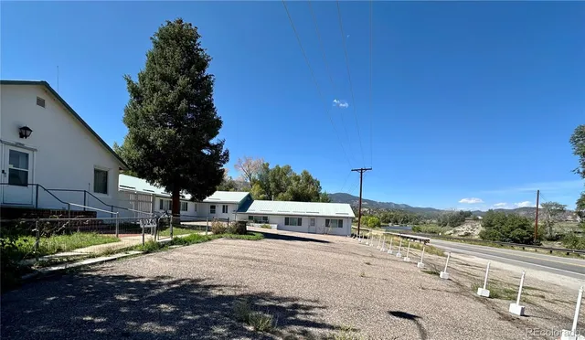 $675,000 | 10240 West Us Highway, Howard, CO 81233