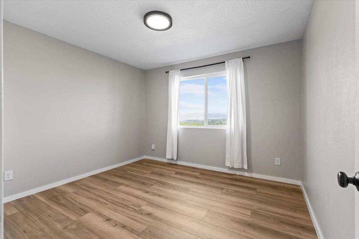 6628 East Valley Springs Road Spokane, WA 99217 - Photo 23 of 39