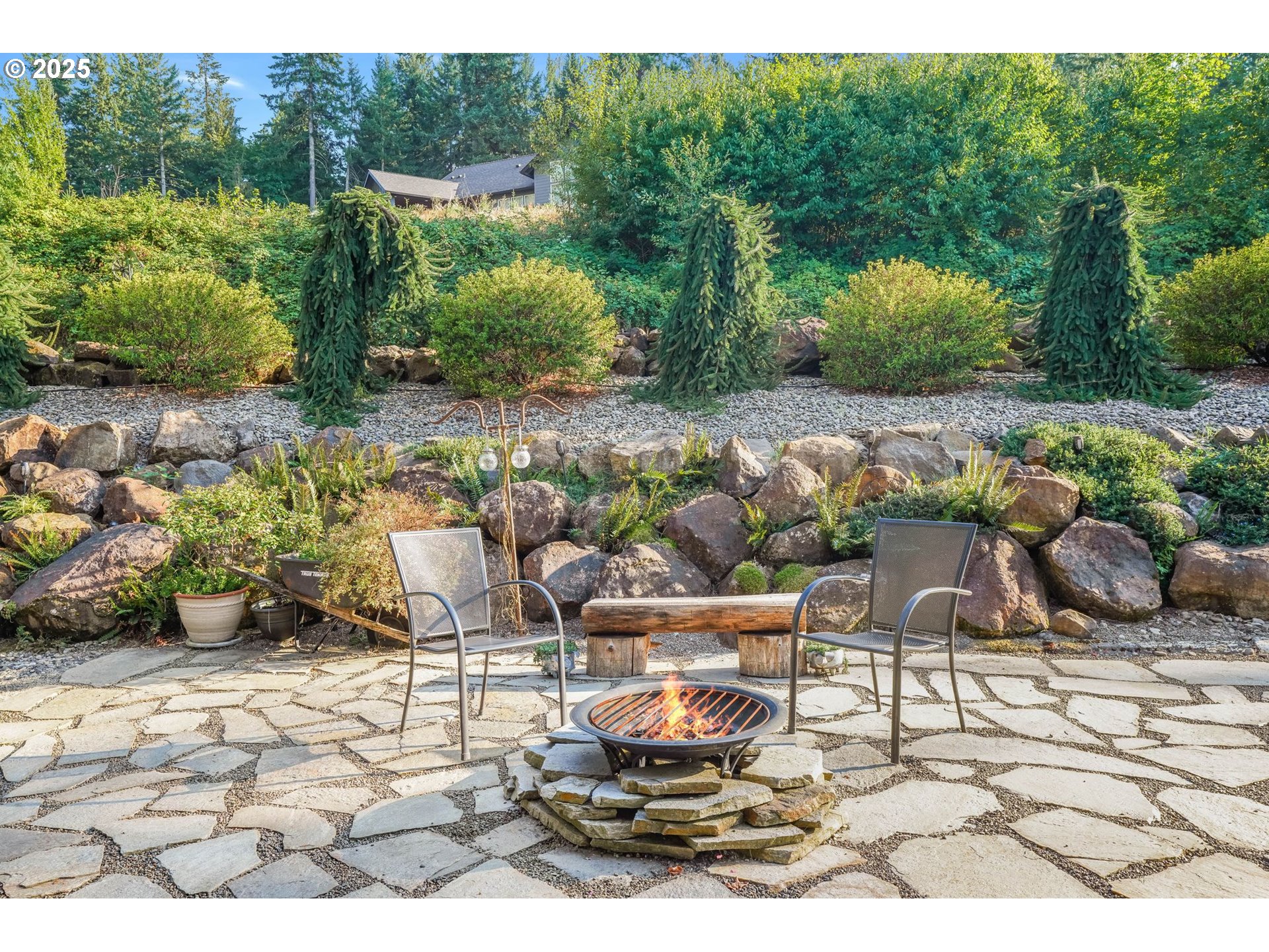 30076 Southeast Cemetery Road Estacada, OR 97023 - Photo 25 of 38 a view of a chairs and table in backyard