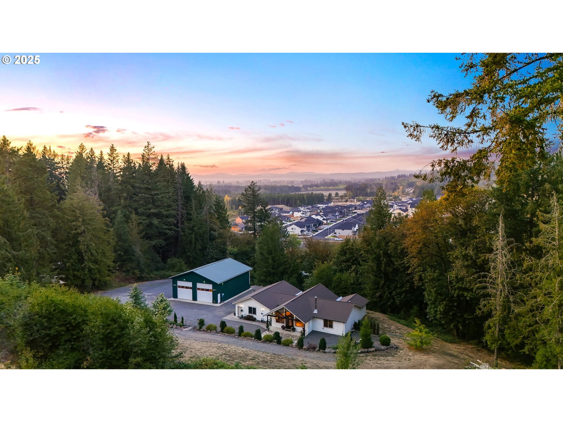 30076 Southeast Cemetery Road Estacada, OR 97023 - Photo 35 of 38 a picture of city view