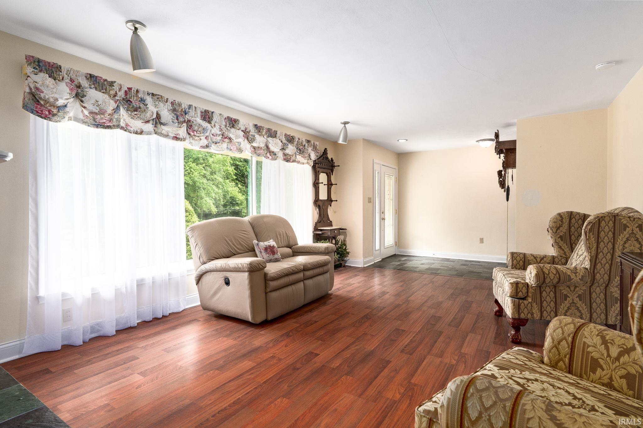 502 Riley Road Delphi, IN 46923 - Photo 5 of 36 Gallery Image 5