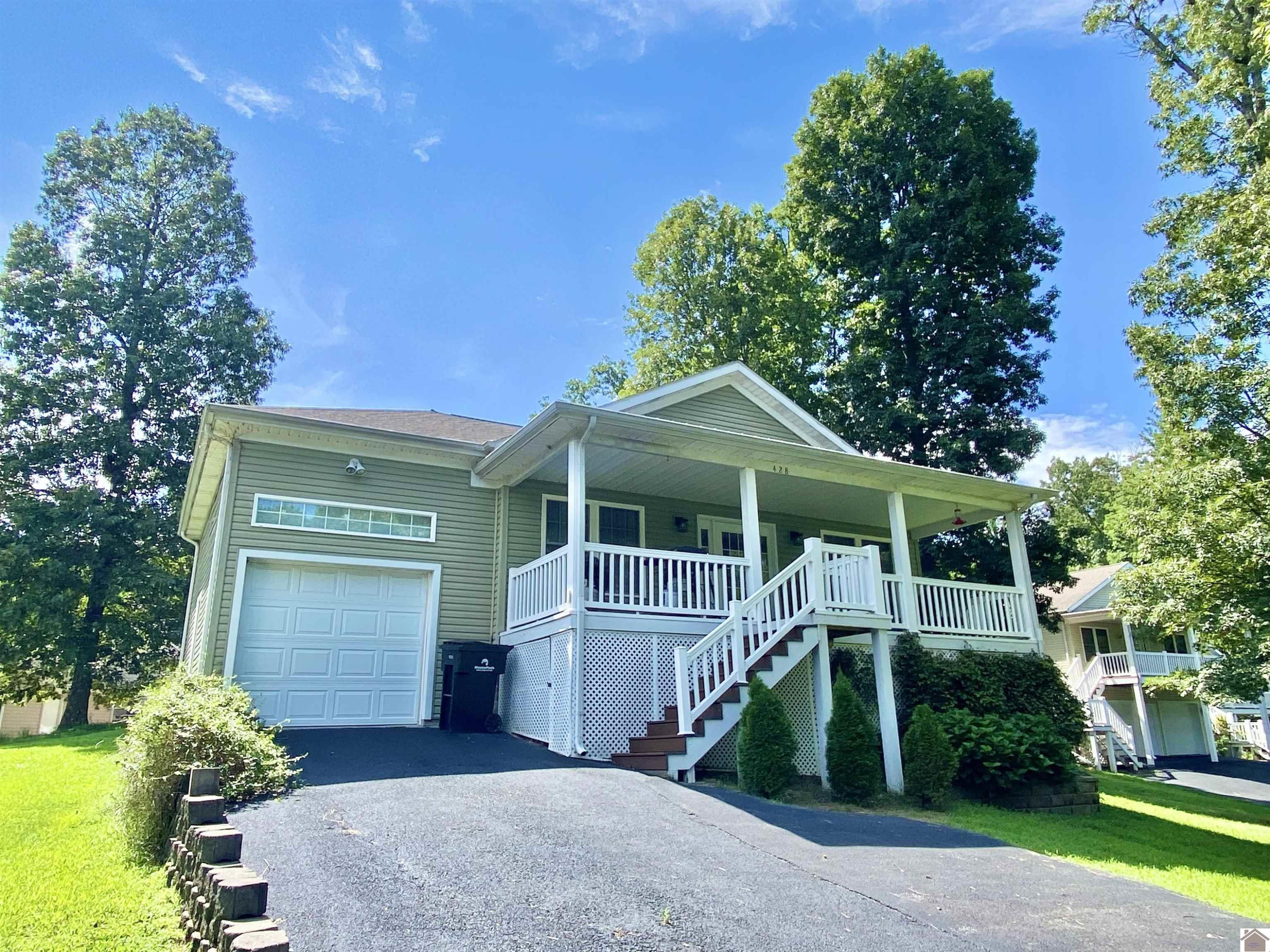 428 East Commerce Avenue Grand Rivers, KY 42045 - Photo 1 of 1 Photo 1