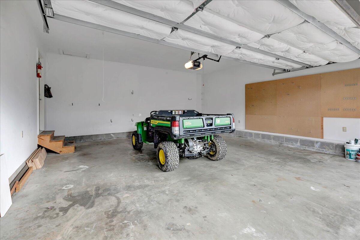 704 Hurricane Creek Road Chattanooga, TN 37421 - Photo 33 of 35 Double Garage