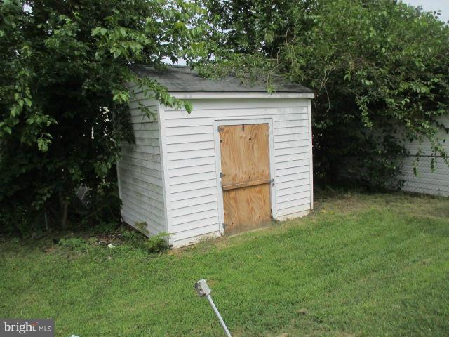 7757 Notley Road Pasadena, MD 21122 - Photo 19 of 20 Exterior (Rear)
