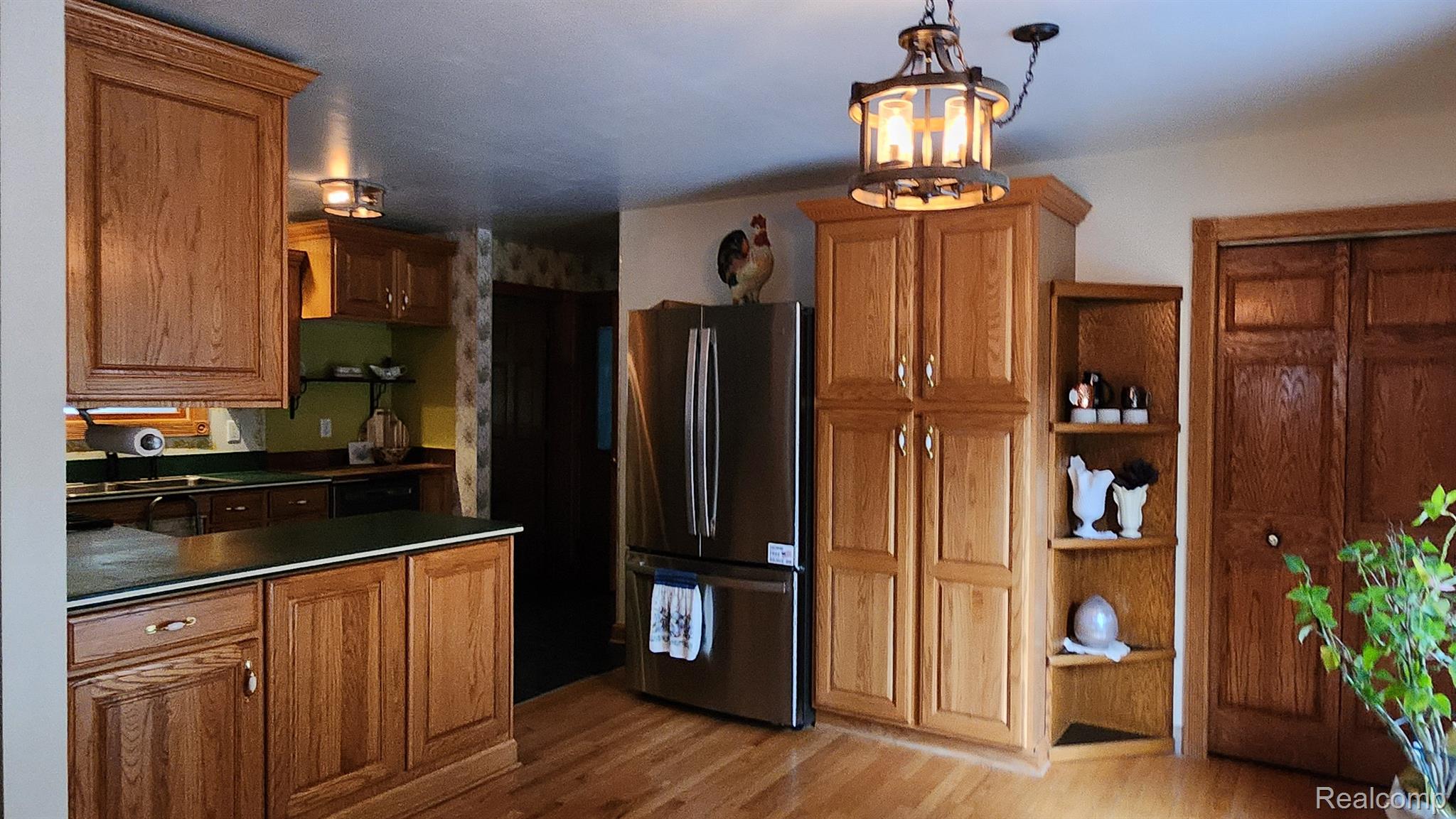 4347 Old Carriage Road Flint, MI 48507 - Photo 4 of 40 Gallery Image 4