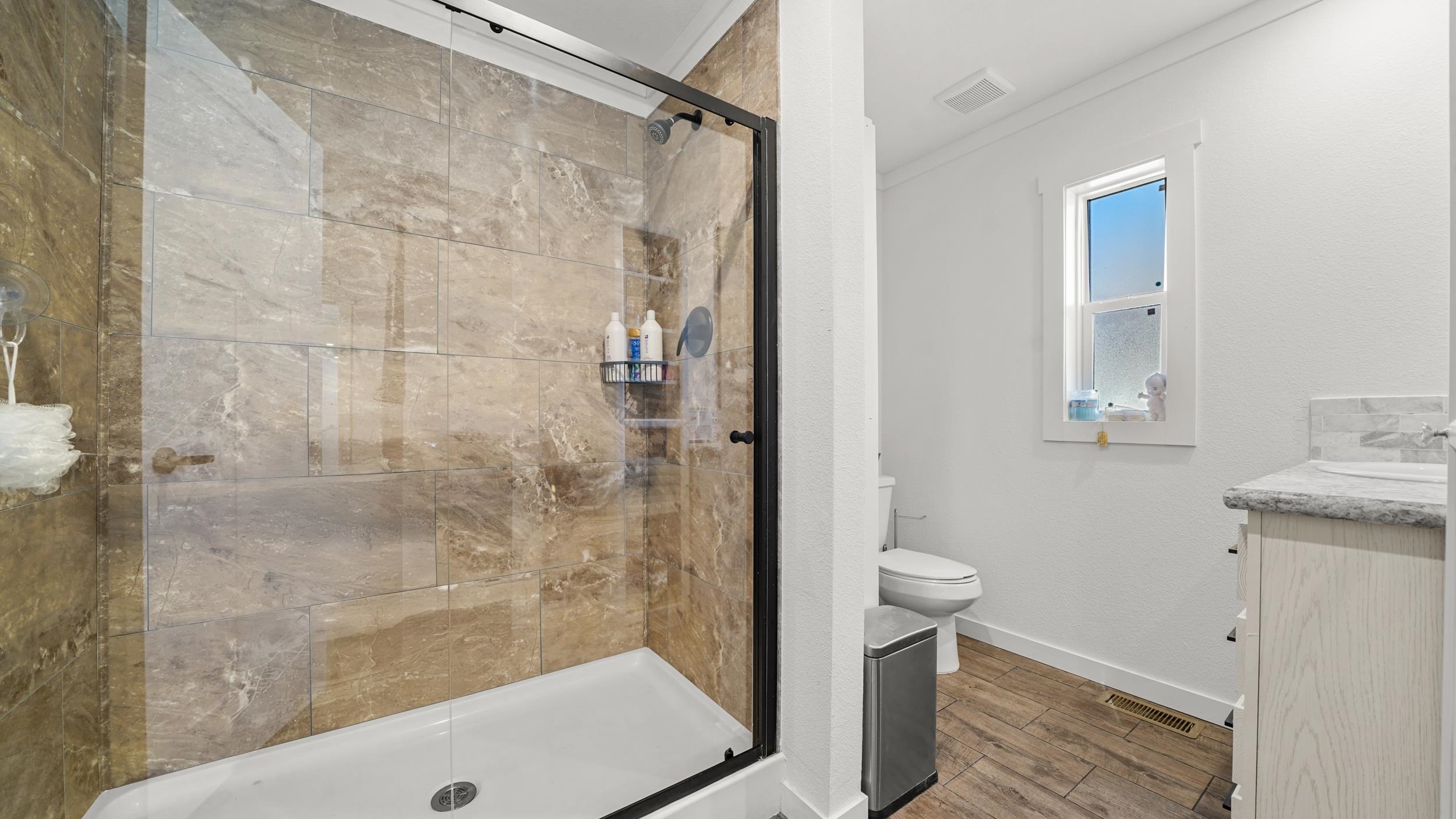 1296 M M 1/4 Road Loma, CO 81524 - Photo 18 of 30 a bathroom with a shower and a toilet
